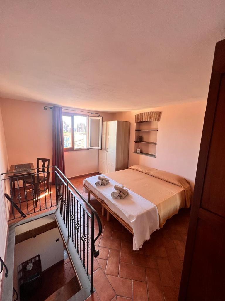 Faro B&B Livorno Exterior foto